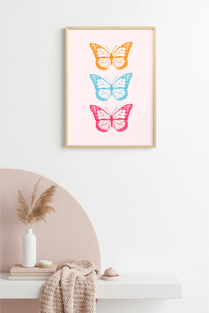 Doğal Ahşap Çerçeveli Retro Kelebek Tablo - Pastel Tonlarda Pop Art Dekorasyon | huhu2751