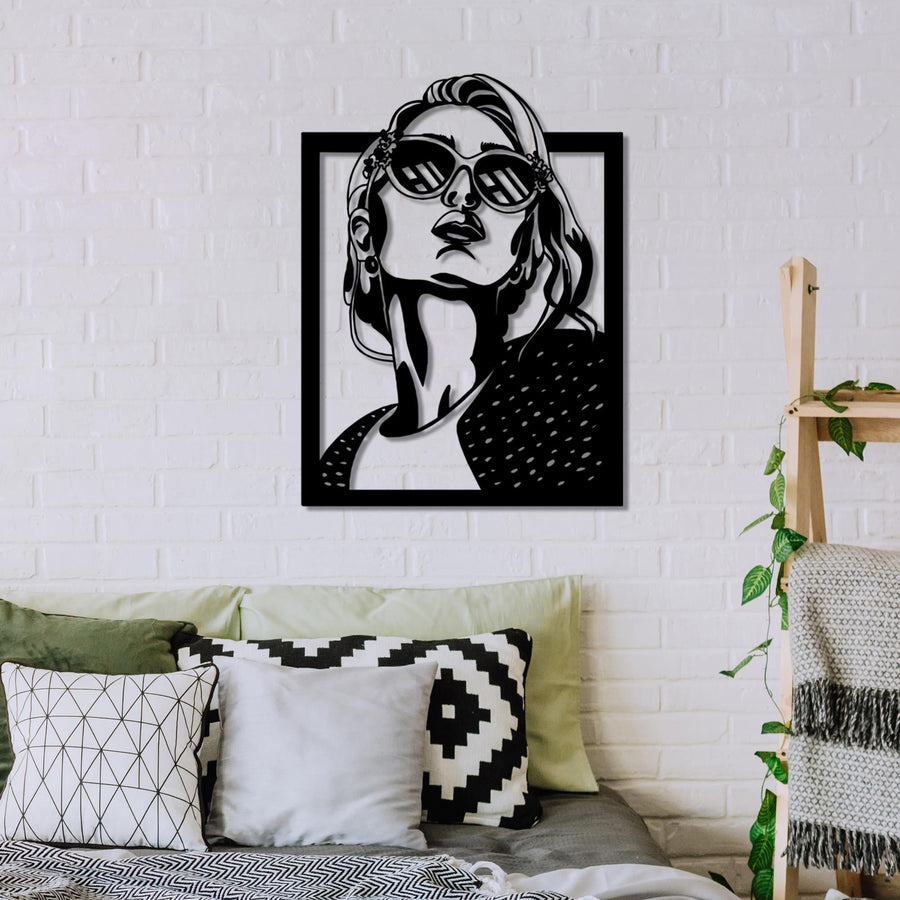 Gozluklu Kadın Pop Art Metal Duvar Panosu - Siyah