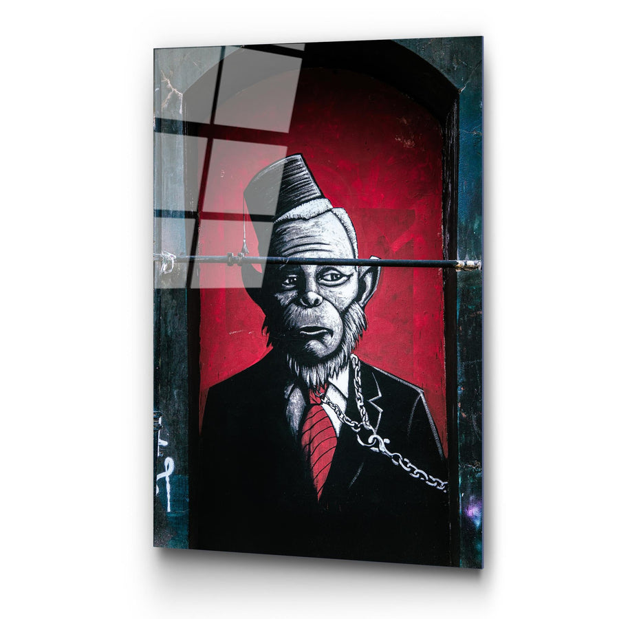 Takim Elbiseli Maymun Grafiti Cam Tablo - Kirmizi