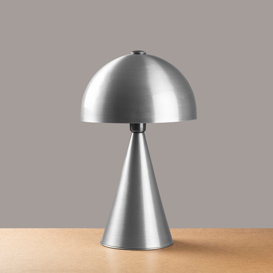 Dome Başlık Modern Metal Masa Lambası - Gumus
