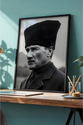 Mustafa Kemal Atatürk Baskılı Ahşap Siyah Çerçeveli Tablo | Huhu507