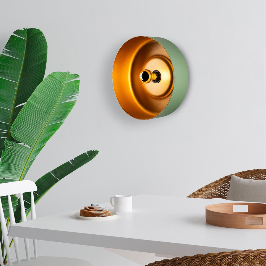 Yesil Modern Metal Tekli Aplik - Yesil