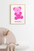 Doğal Ahşap Çerçeveli Retro Tablo - Pembe Gummy Bear Cartoon Tasarım | huhu2217