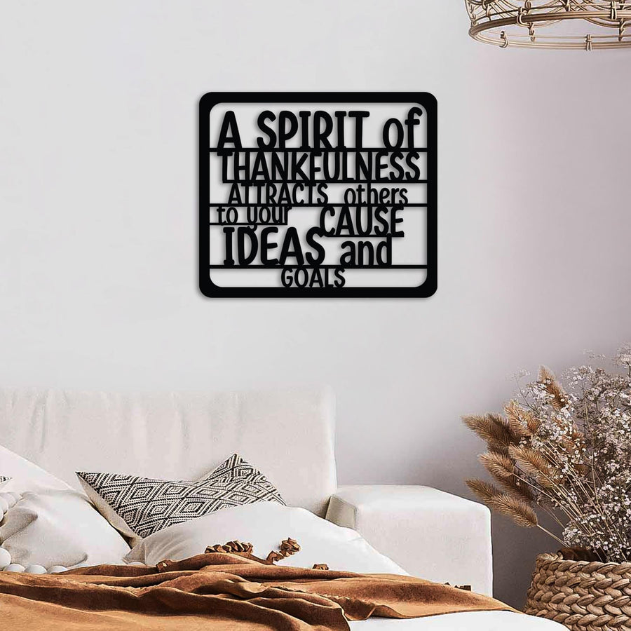 A Spirit of Thankfulness Yazılı Metal Duvar Panosu - Siyah