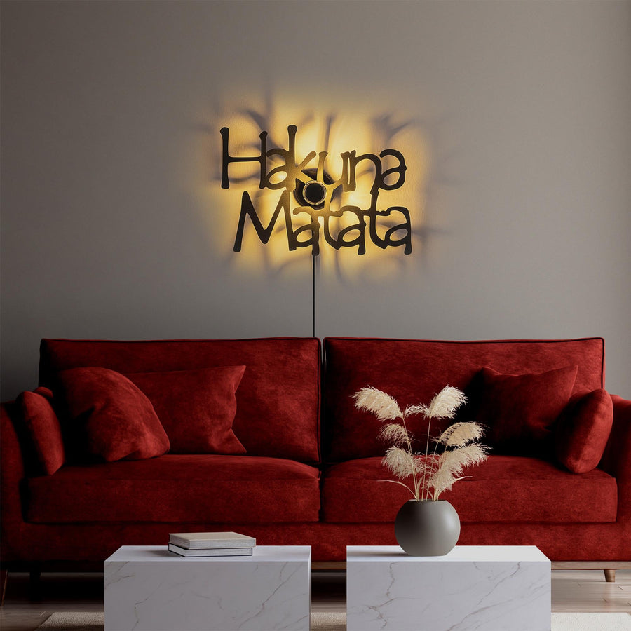 Hakuna Matata Yazili Metal Duvar Apliki - Siyah