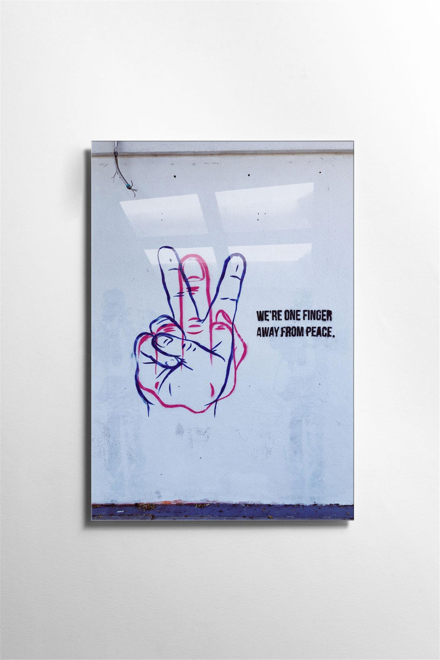 Baris Isareti Grafiti Cam Tablo - Beyaz